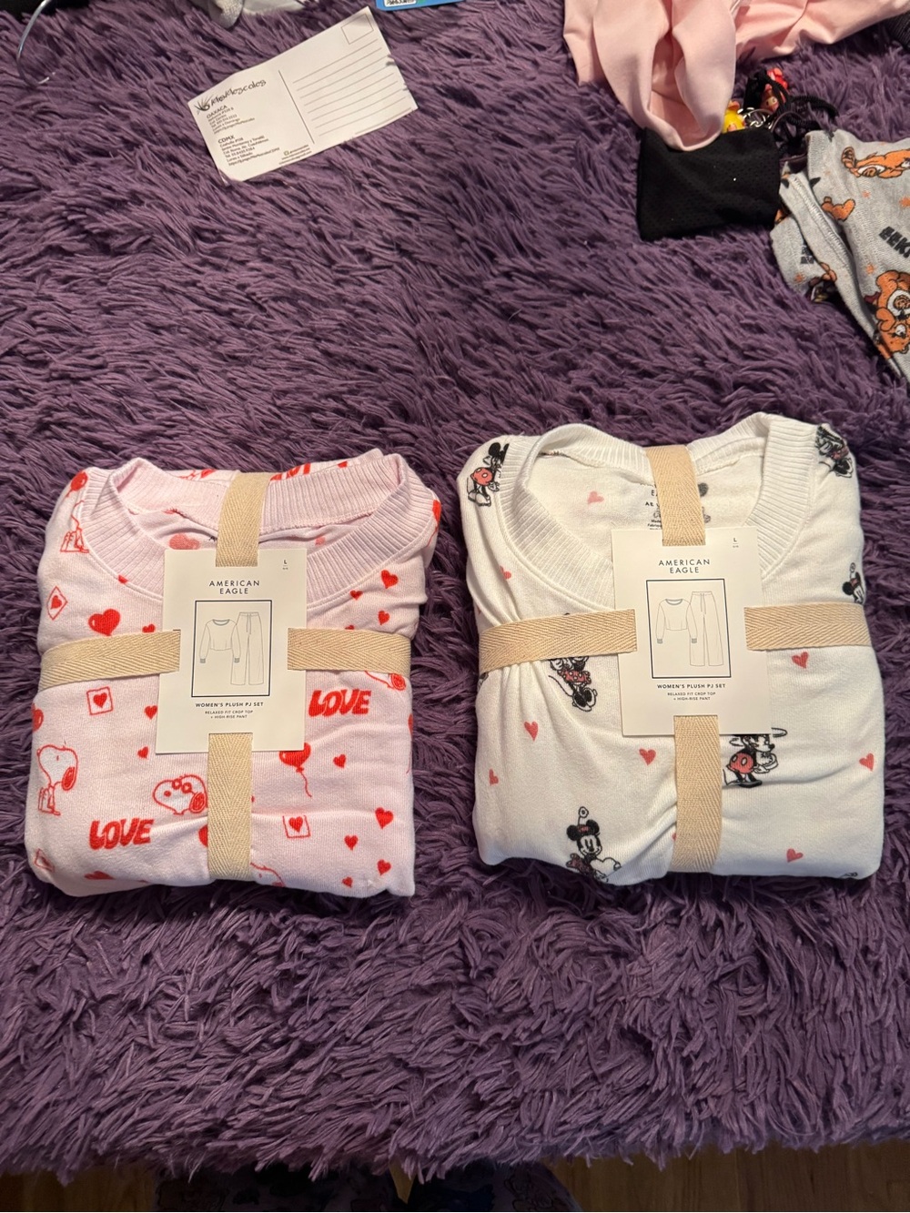 American Eagle Women's Pink Plush Pajama Set with Red Heart & Character Print